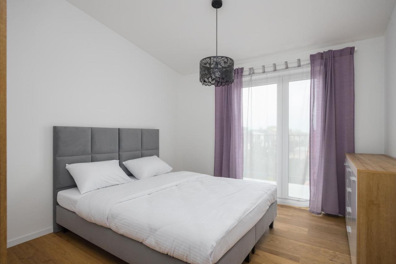 Hohome Comfy Apartments وارسو المظهر الخارجي الصورة
