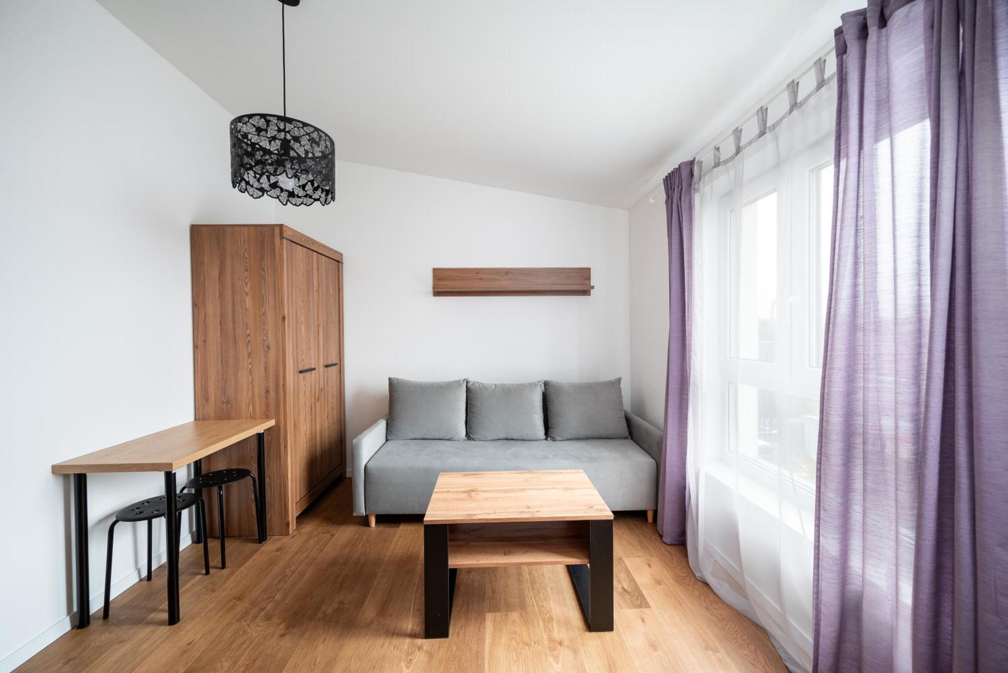 Hohome Comfy Apartments وارسو المظهر الخارجي الصورة