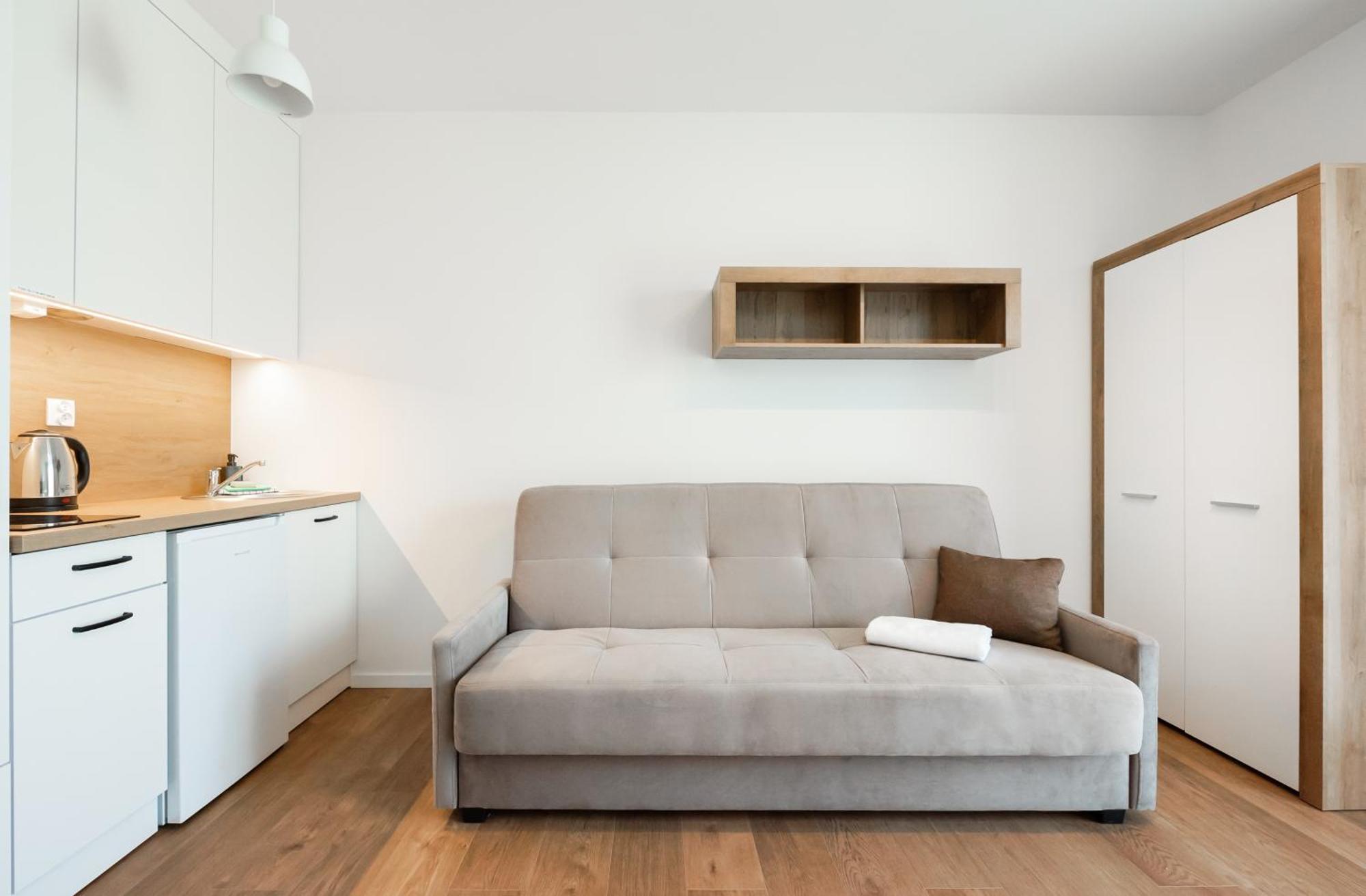 Hohome Comfy Apartments وارسو المظهر الخارجي الصورة